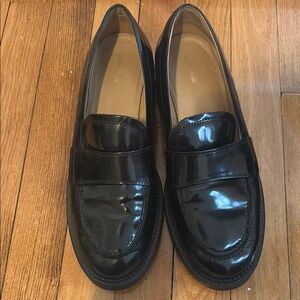 NWOT & Other Stories Made in Spain Black Leather Loafers SZ 40